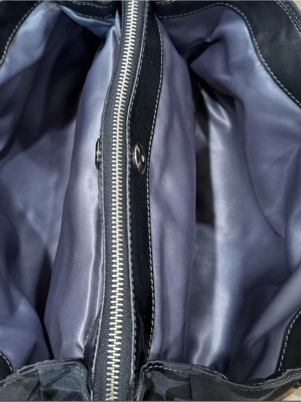 COACH -Black Signature Shoulder Bag - Picture 3 of 4